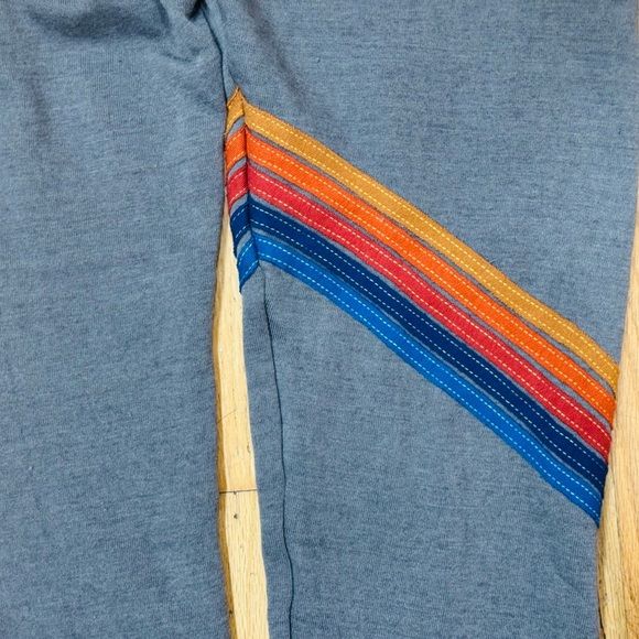 NWT🔥AVIATOR NATION ALL SEASONS MOUNTAIN  CHEVRON 5 STRIPES SWEATPANTS *RARE - Picture 8 of 14